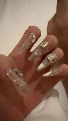 -Nail Me美甲美睫
