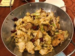 -老大同酒家·糟卤·本帮菜(中山公园店)