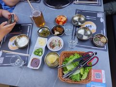 -艺林烤肉城(光明店)