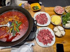 -干老庆贵州留一手烤鱼·地摊火锅(财经大学店)