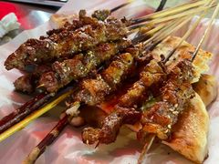 -巴汗羊肉串烧烤店