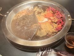 -廖掌柜·重庆鲜货火锅(上海首店)