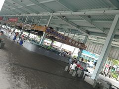 -四川小胡子海鲜(丁村万人海鲜广场店)