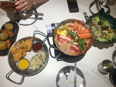 -肥肥虾庄·金牌油焖大虾(杨园滨江时代walk店)