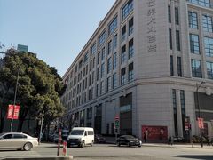 -新世界大丸百货