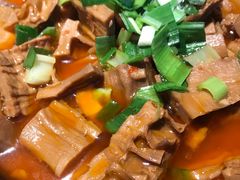 -姜君·千岛湖鱼头馆(浦东大道店)