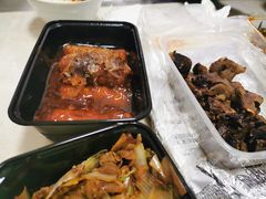 -尚味小厨·瓦罐煨汤