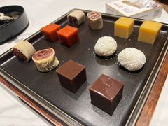 -皇城根·鲁菜济南菜·吊炉烤鸭·炒鸡鱼头(济南旗舰店)