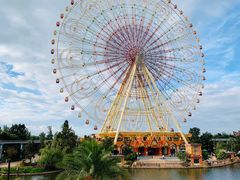 -七彩云南欢乐世界