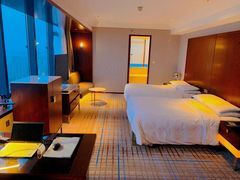 -上海龙之梦万丽酒店