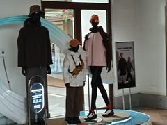 -枫叶小镇奥特莱斯