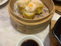 -香港百合居(LCM置汇旭辉广场店)