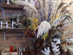 -FLOVIE FLORIST CAFE