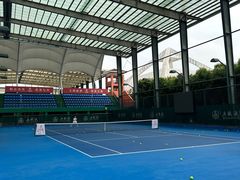 -成都高新创新角度网球俱乐部