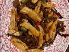 -品味居·首店·大连鲜活海鲜大连菜(东港店)