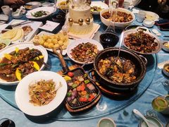-海派美食·家宴海鲜青岛菜·石锅鲽鱼头(东方城店)