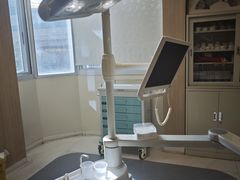 -上海仁爱医院口腔科 · 种植