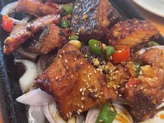 -莲餐厅·湖北菜·潜江小龙虾店(愚园路店)