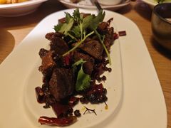 -纳鲁孜·新疆特色餐厅(上海悦荟广场店)