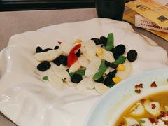 -章吴记喜瑞餐厅(东东城店)