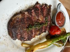 -Mark&Mars Restaurant