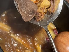 -蘑界·野生菌火锅(深业上城店)