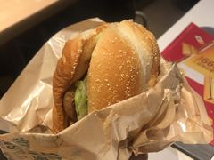 -麦当劳(民盈·国贸城店)
