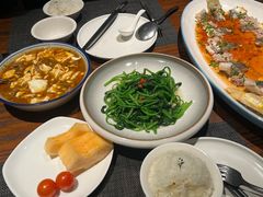 芋泥肉汁蒸黄鱼-肴约·花园式餐厅(湖里店)