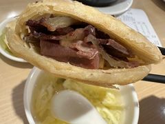 -闫家驴肉老店(华电一校店)