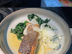 -LES ELITES 英集荟(南京西路店)