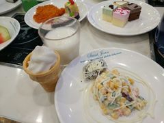 -圣琼美食百汇自助餐厅(长安万达店)
