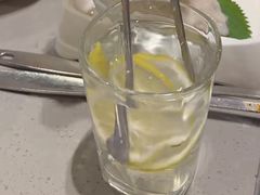 柠檬水-海底捞火锅(玉桥商业广场店)