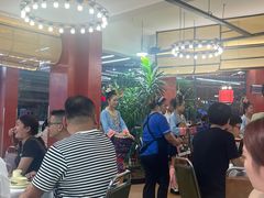 -刘姐啤酒鱼民族演艺餐厅(西街总店)