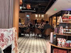 -耶里夏丽·丝路新疆菜·清真食品(徐汇南丹东路臻选店)