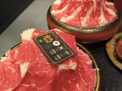 -大牛寿喜烧·和牛放题(香港广场店)