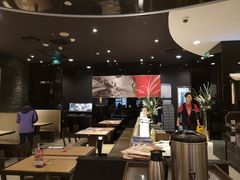 大堂-必胜客(兴隆店)