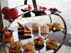 -UNI UNI(环亚凯瑟琳店)