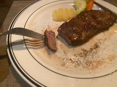 -食间牛排(重庆路万达店)