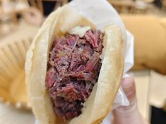 -闫家驴肉老店(华电一校店)
