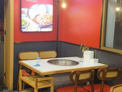 -鲁员外地锅鸡地锅鱼(古墩路店)