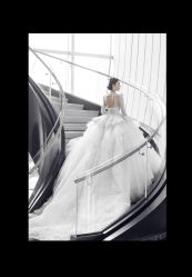 -欣薇婚纱(新源乐汇城店)