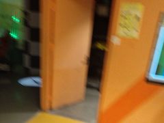 -不可思议减压馆·解压博物馆·摔碗发泄·团建定制