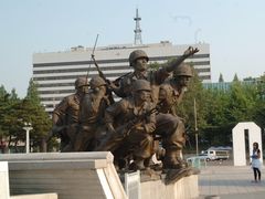 -韩国战争纪念馆
