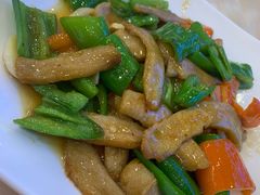 尖椒炒猪颈肉-新金盛·海鲜酒楼(盐田店)