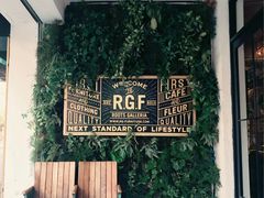 -RGF(巨鹿路店)