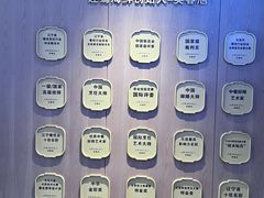 -连鹭海鲜·海肠捞饭·海胆饭(星海店)