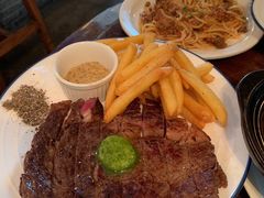 -羽深肉铺 Steak & Wine