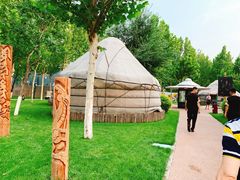 -九十九顶毡房(阜石路店)