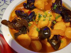 -巴特餐饮6加1音乐餐吧·新疆菜
