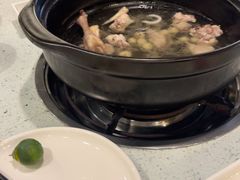 -烹然四季椰子鸡火锅(团结湖总店)